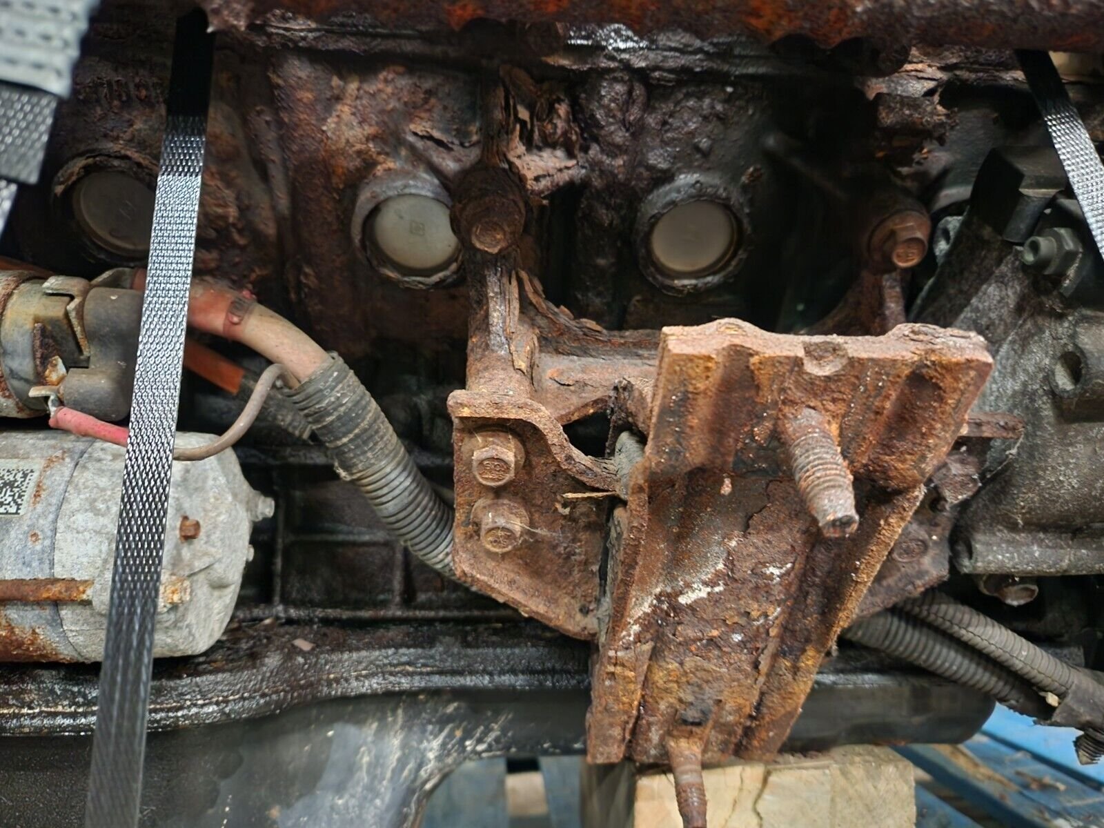 Second image of 2003-2004 F250 F350 6.0L Powerstroke Diesel VIN P – 181K Miles