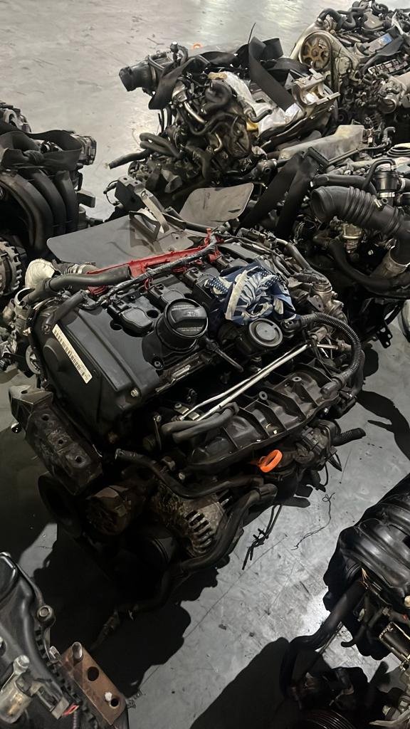 Volkswagen Golf 5 2.0 TFSI AXX Engine OEM