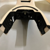 ORIGINAL-Mercedes-Benz-V-Class-refrigeratorcooling-compartmentcenter-console-beige-2.png