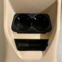 ORIGINAL-Mercedes-Benz-V-Class-refrigeratorcooling-compartmentcenter-console-beige-4.png